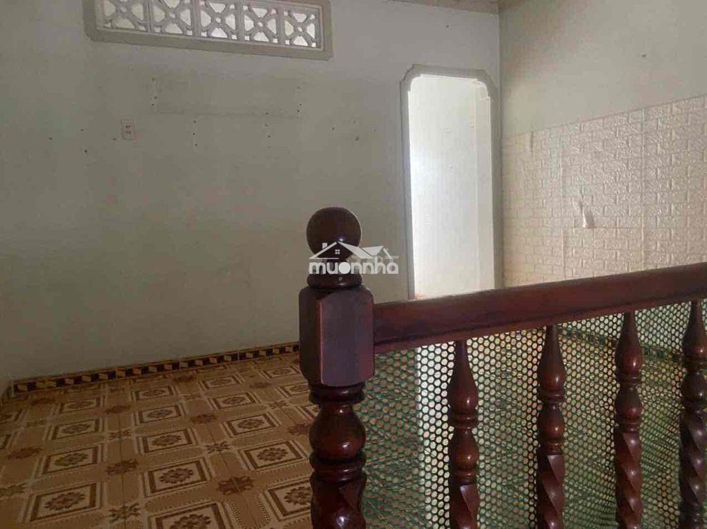 Cho nữ thuê phòng trọ ấp đông 3 - 4