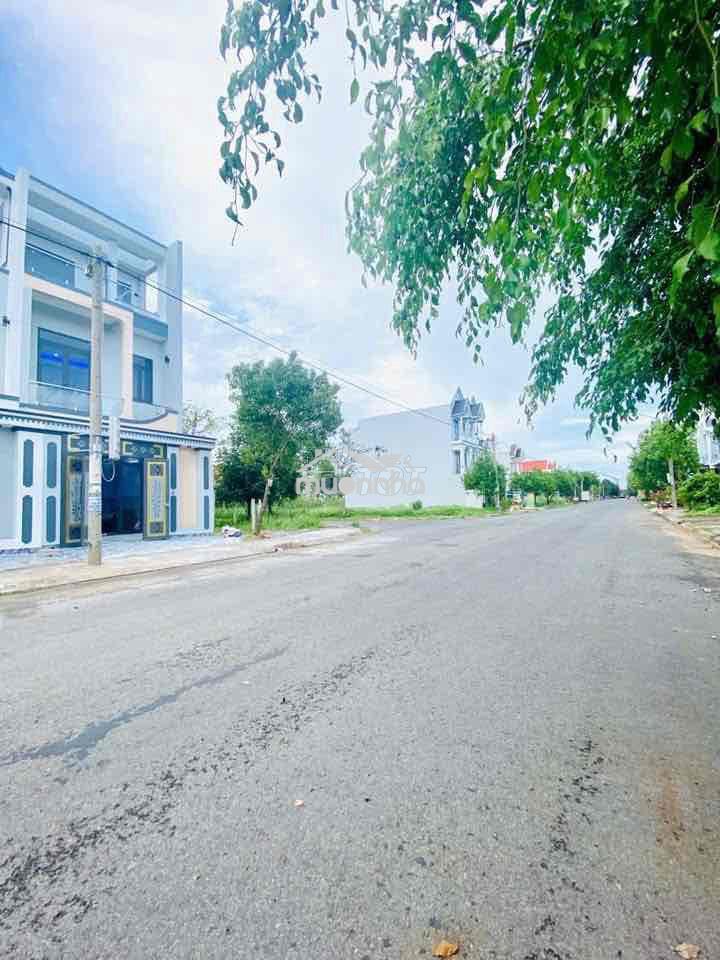Bán nhà tân kim khu tái định cư đặng huỳnh  dt - 3