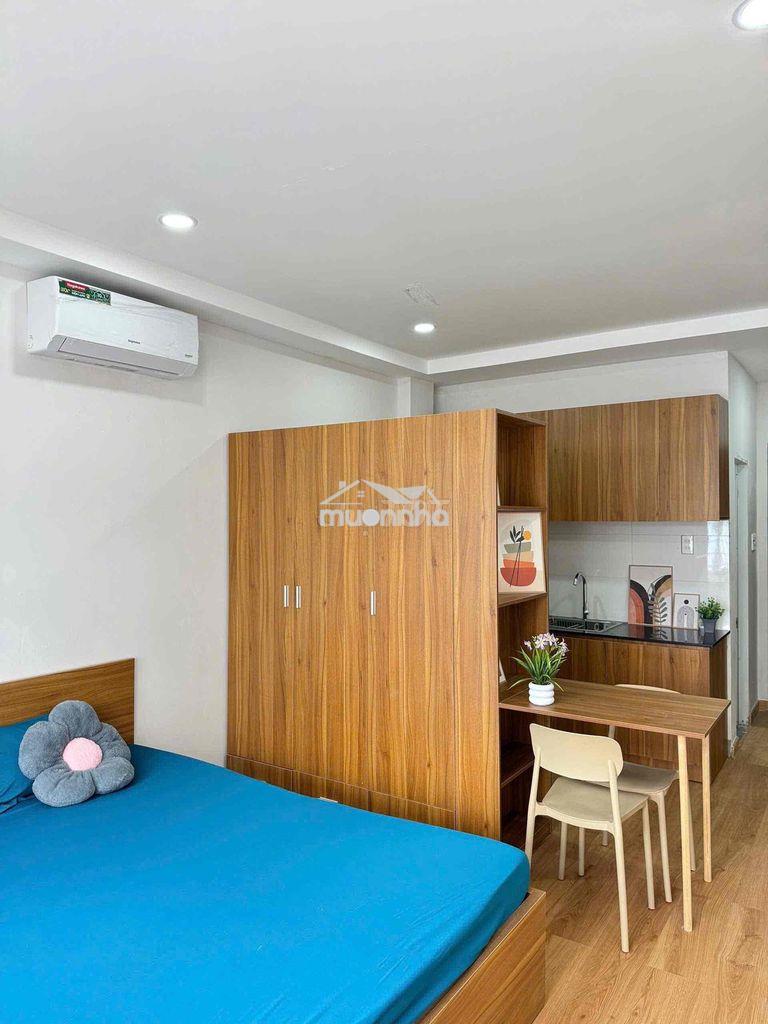 Căn hộ 1 phòng ngủ rộng 40m2_cửa sổ trời thoáng_ngay bason quận 1 - 2