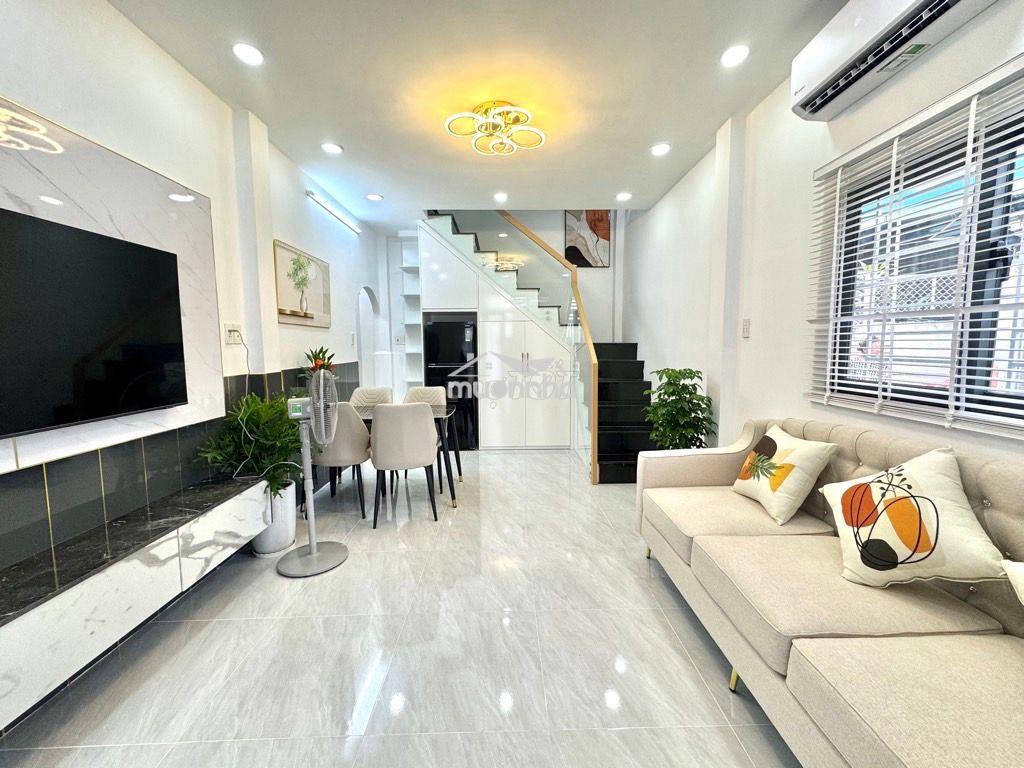 Nhà hxh ngay hoàng hoa thám - bình thạnh - 30m2 x 2 tầng  - 4.95 tỷ - 2