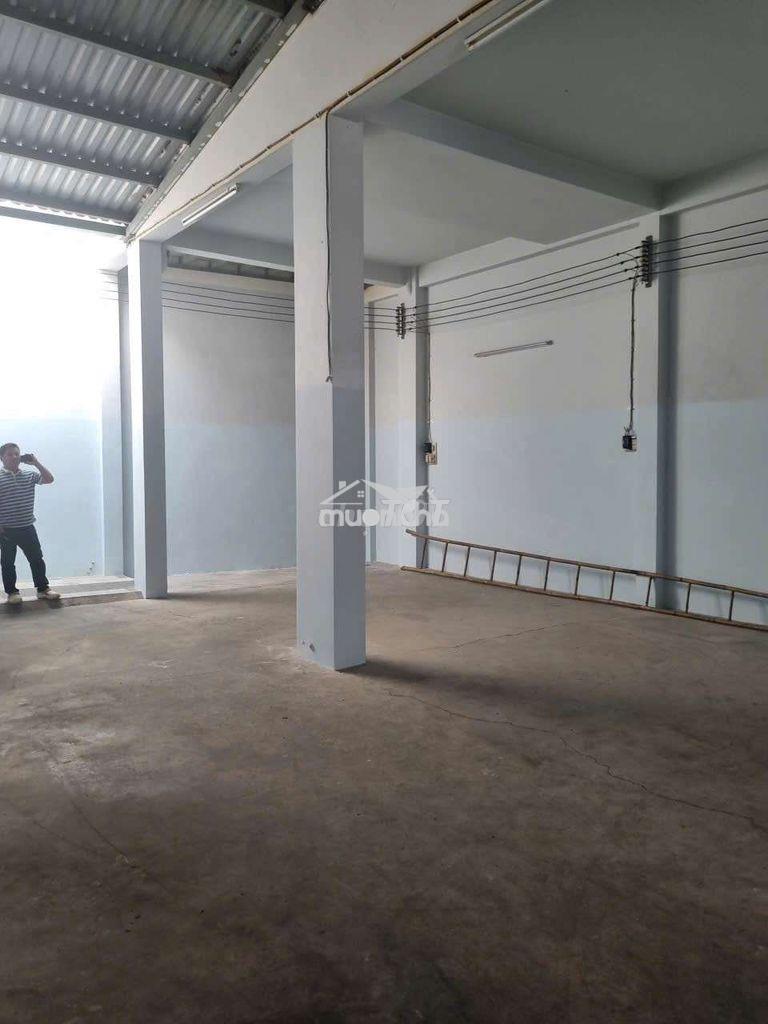🍀Nhà chiến lược sẵn 3 pha....y hình 