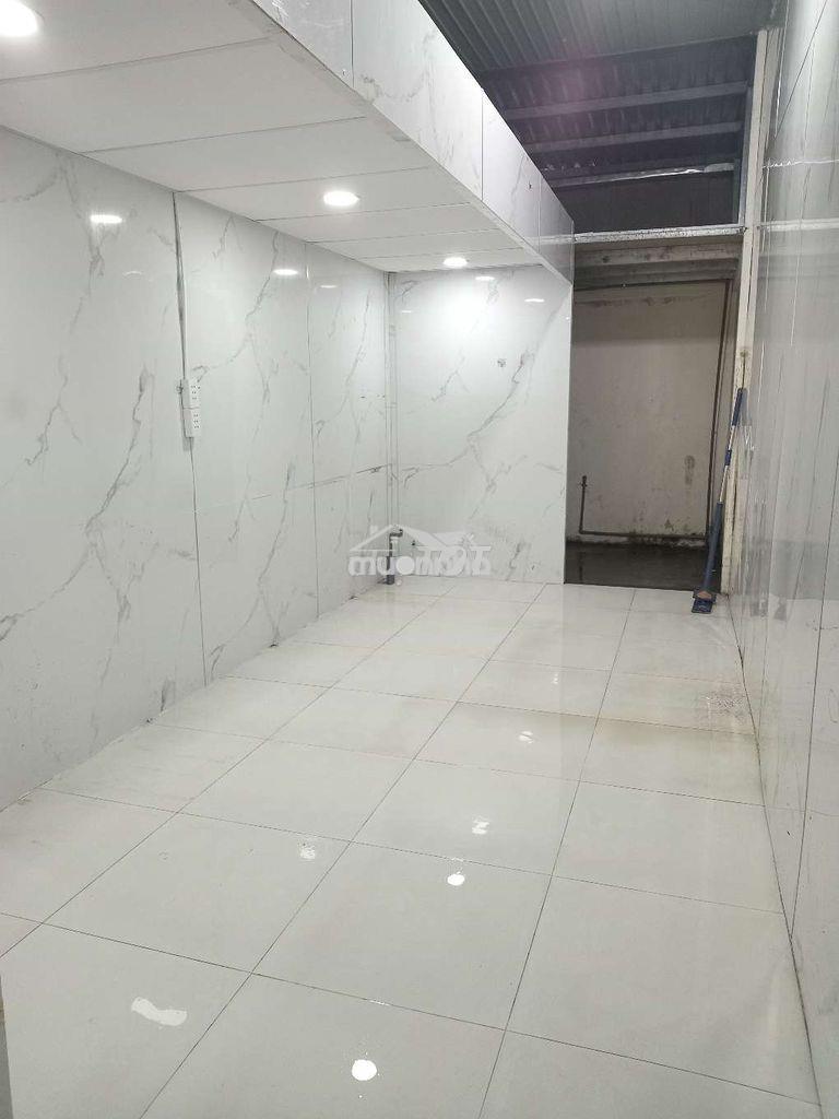Cho thuê nhà mt hẽm xe tải 5tan phạm hùng.  dt 5x35. giá 17trieu. - 2