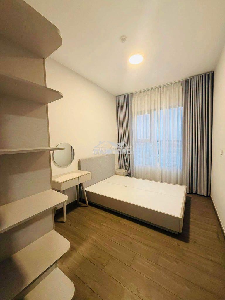 Căn 2 phòng ngủ có bancon; đầy đủ nội thất chỉ 8 triệu/tháng. lh hương