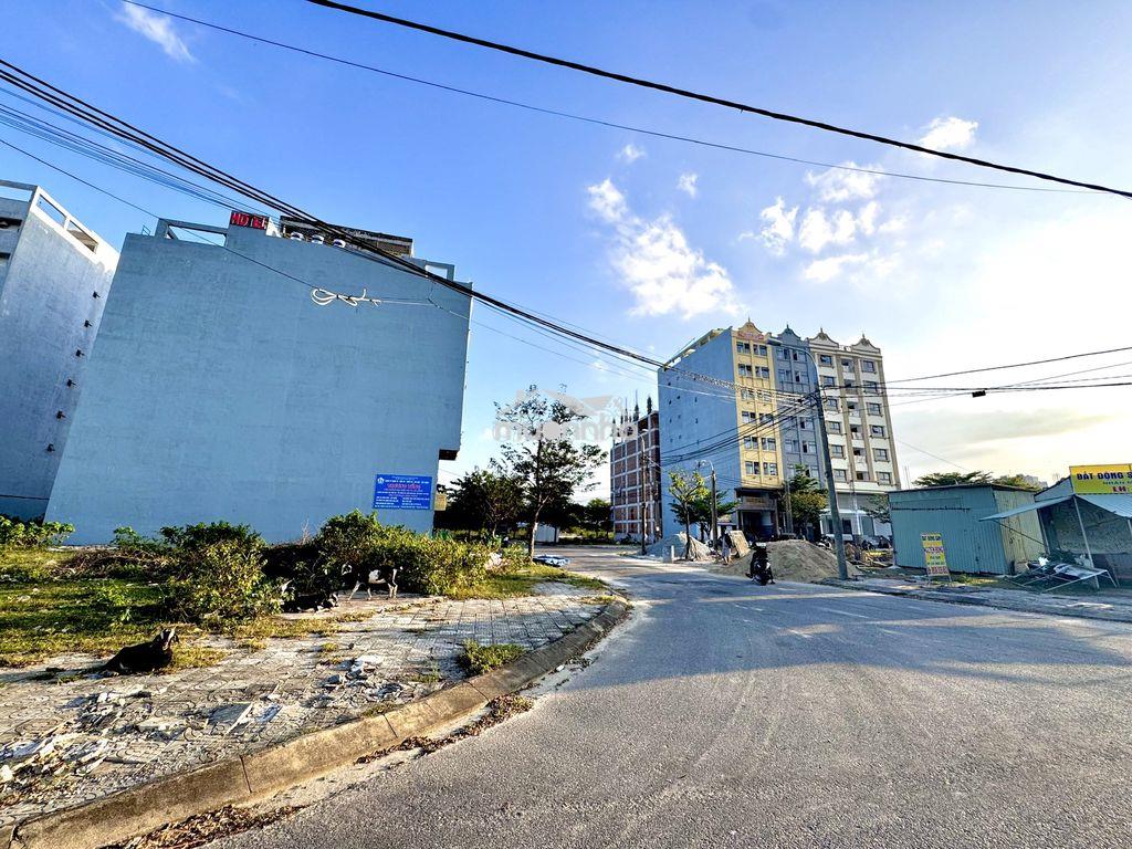 Kđt green city trục đường 5m5 thông sát đường 27m, hường đông - 2