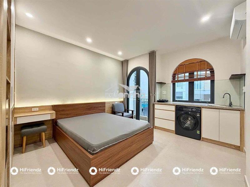 Studio ban công full nội thất - máy giặt riêng,điện tính giá nhà nước