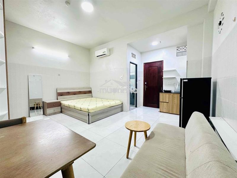 Cho thuê phòng studio - đầy đủ nội thất - có thang máy - nhà xe rộng