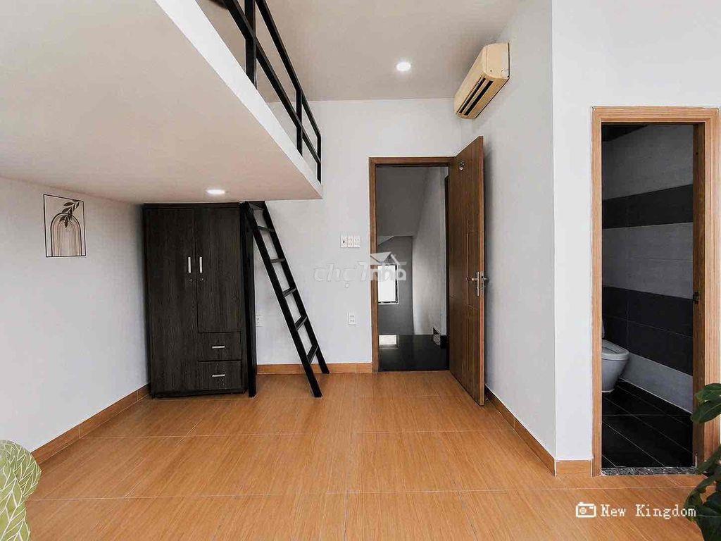 Cho thuê duplex full nội thất ban công siêu thoáng ngay hàng xanh - 2