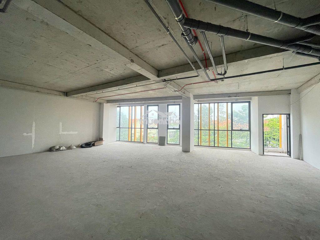 Cho thuê gấp mb 150m2, tầng 3 ngay phạm hữu lầu, 10tr/ tháng - 3