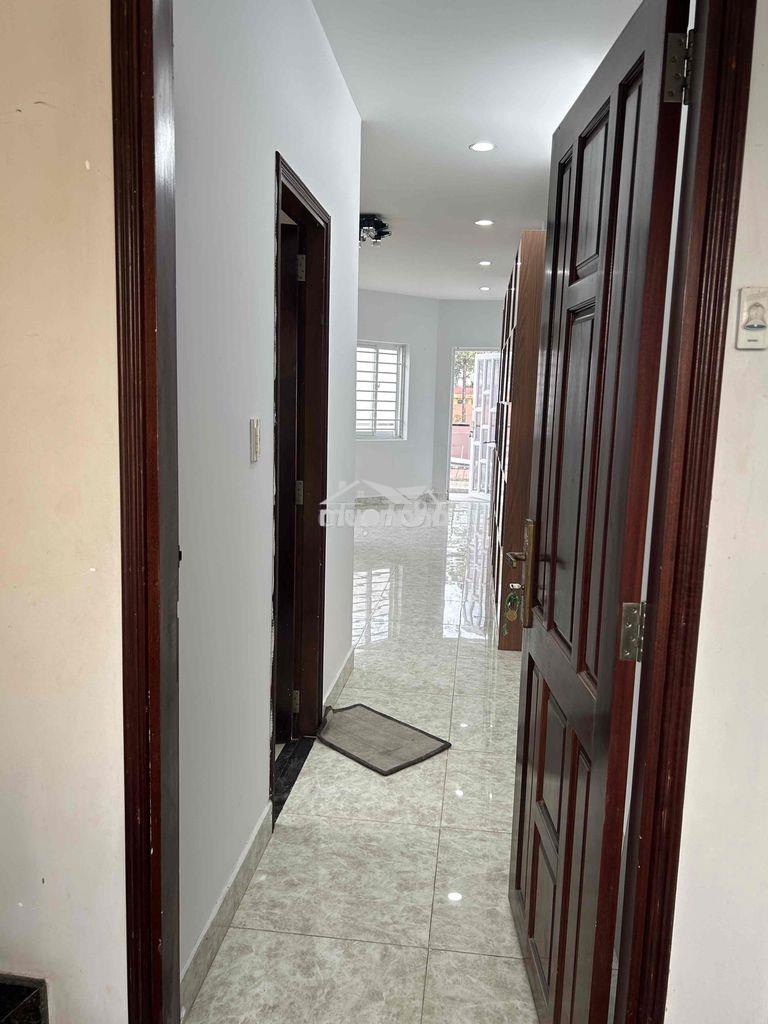 Cho thuê phòng trọ quận 5  nguyên tầng 3 ( đi bộ ra đhyd 5p) - 2