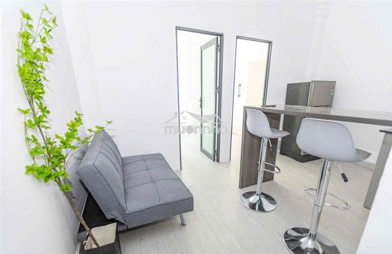 Cho thuê căn hộ 2pn1wc ban công full nt tách bếp gần đh bách khoa q10