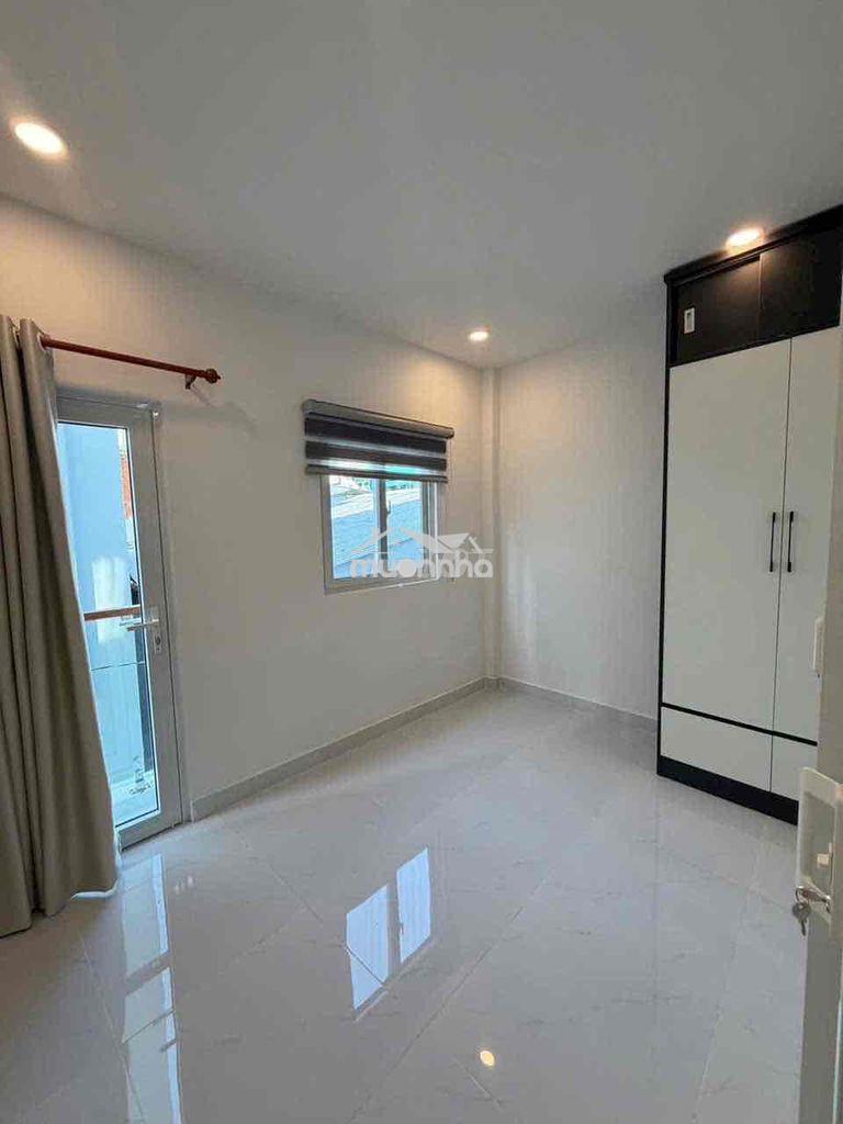 Nhà mới