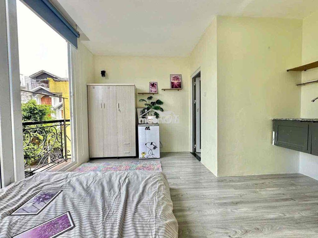 Cho thuê căn hộ 30m2 ban côn thoáng mát, gần công viên làng hoa gò vâp - 2