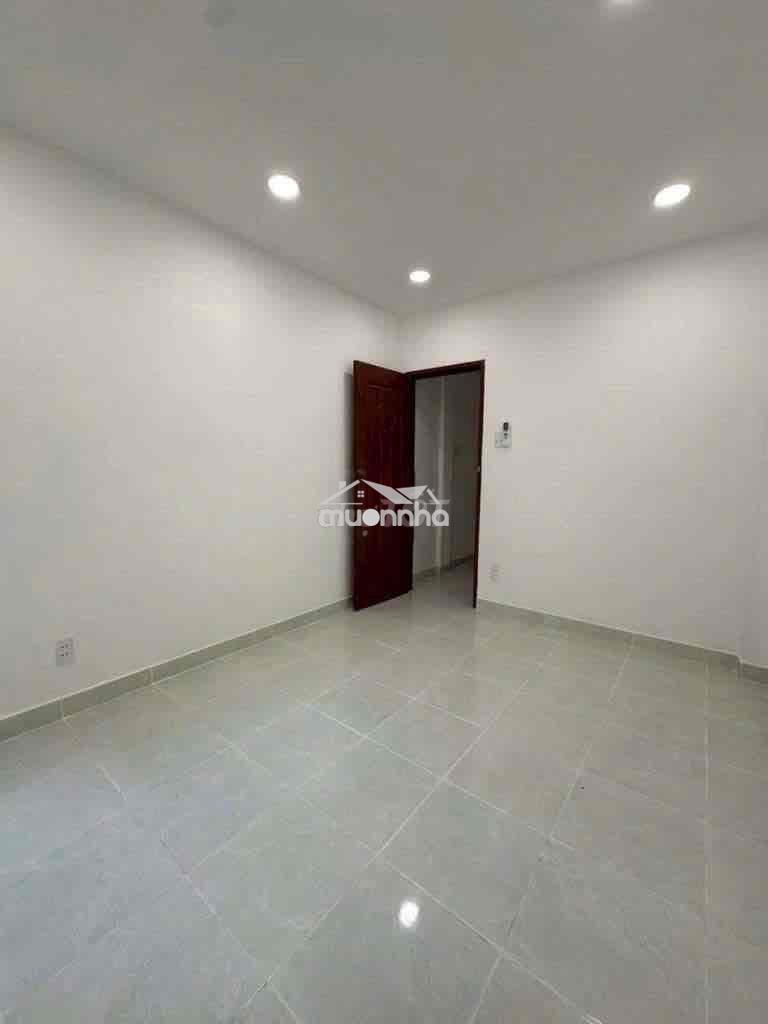 Cho thuê nhà nguyên căn đường huỳnh văn bánh thích hợp ở và kd - 4