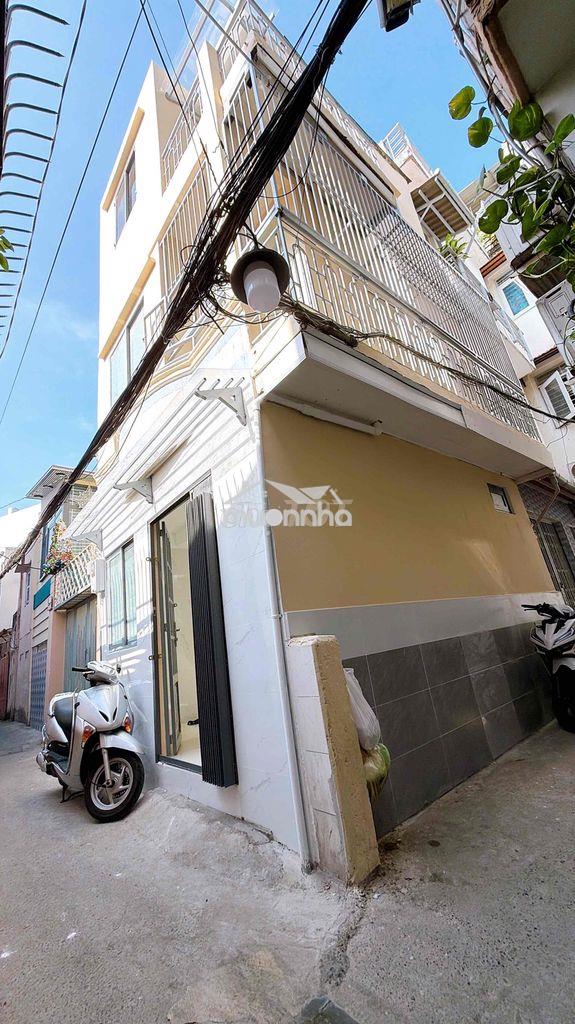 Nhà 2 lầu khu xóm đạo 2p2wc - 2