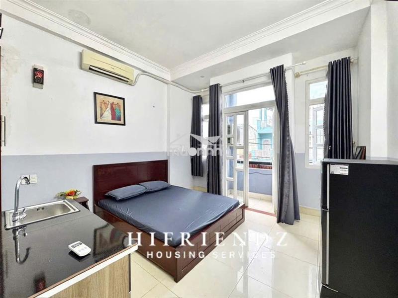 Cho thuê phòng ban công full nội thất giá rẻ gần công viên đầm sen