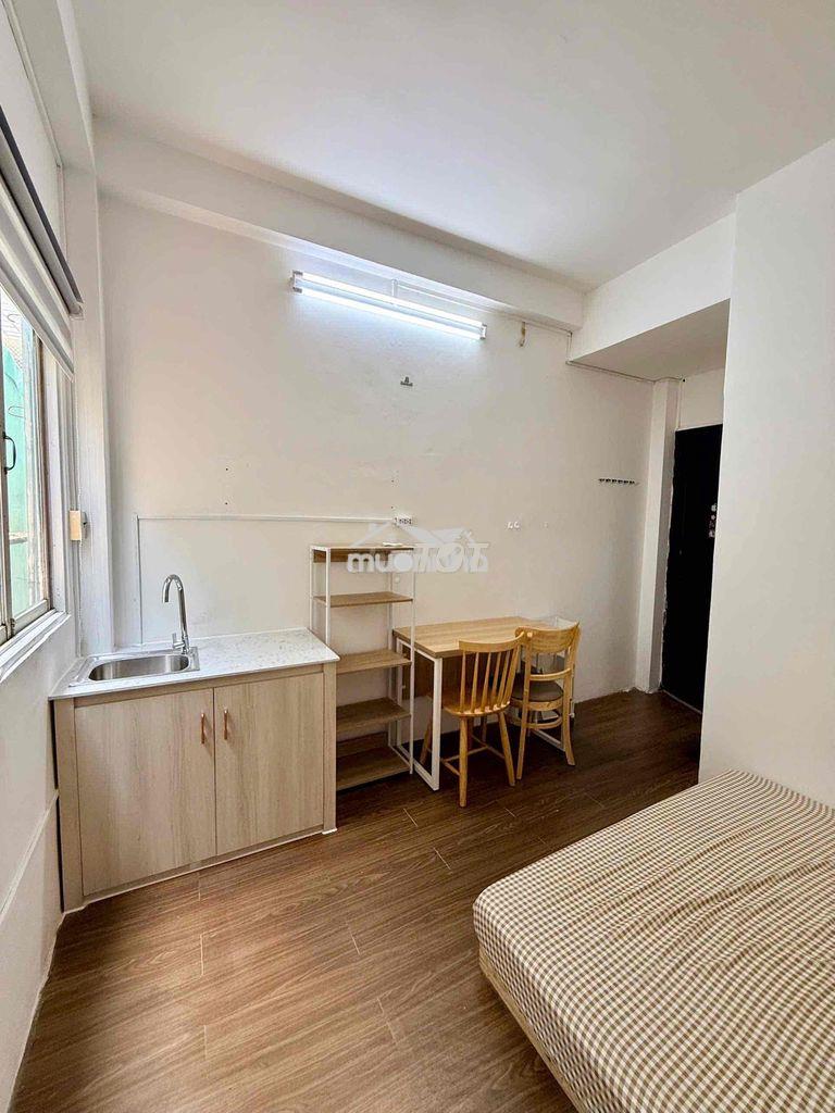 Thang máy - studio cửa sổ - mặt tiền dakao quận 1 - full nội thất - 2