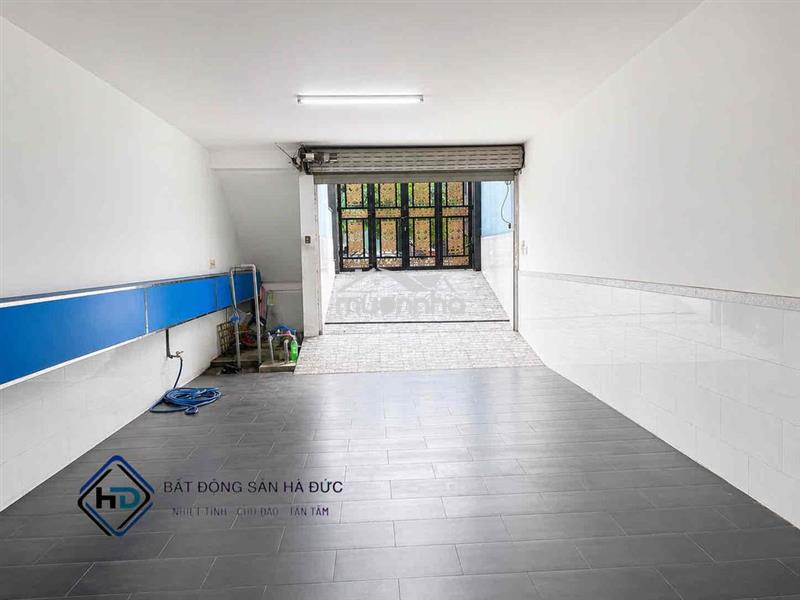 Nhà 3 lầu 5x20 có hầm để xe gần ubnd quận giáp gò vấp