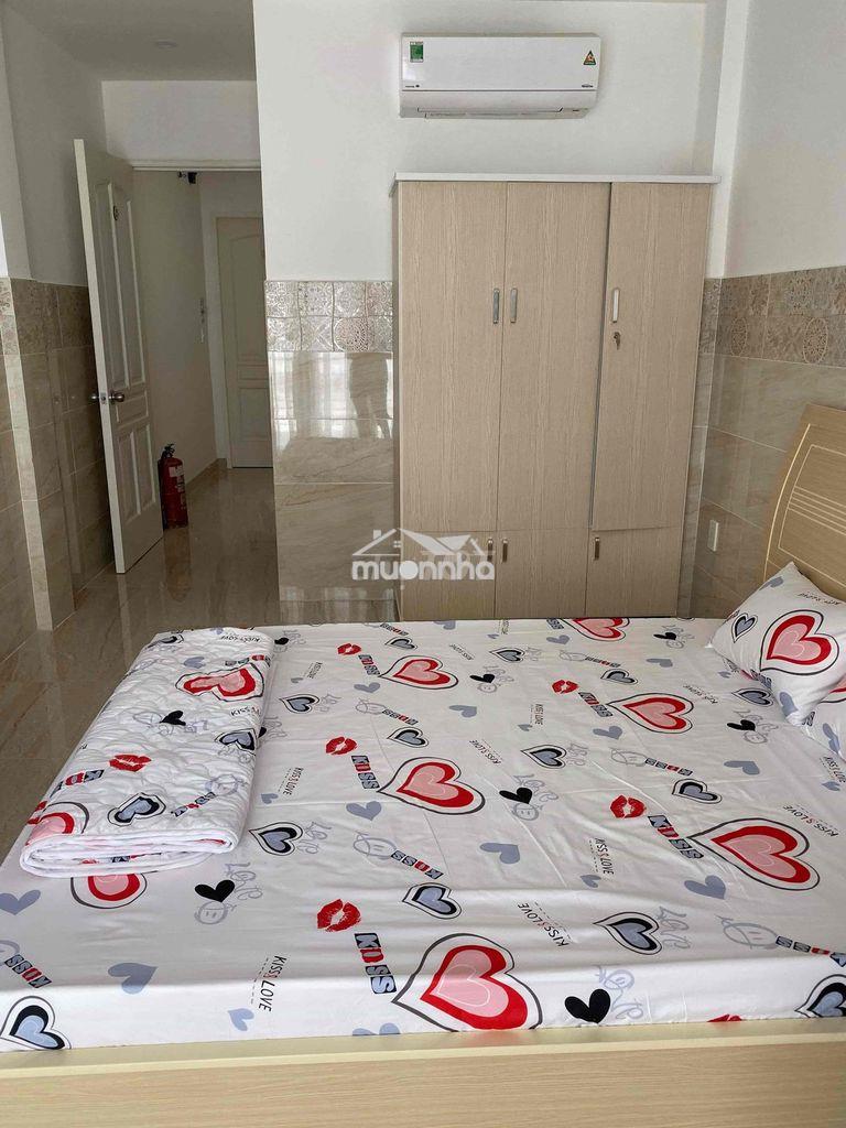 Phòng đẹp ban công quận 1 – xách vali vào ở ngay & luôn! - 2