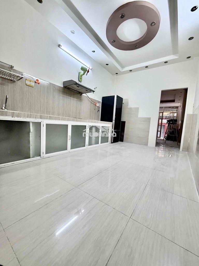 Phòng full nội thất quận 10 – ngô gia tự - vào ở ngay