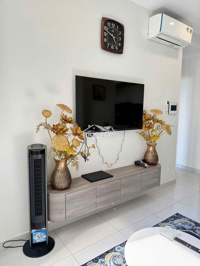 Cho thuê căn hộ 1 phòng ngủ nội thất đẹp view golf cc lê phong - 4