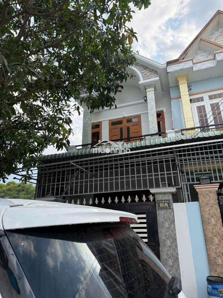 Cho thuê nhà lầu trệt 75m gần ngã ba ông xã dĩ an