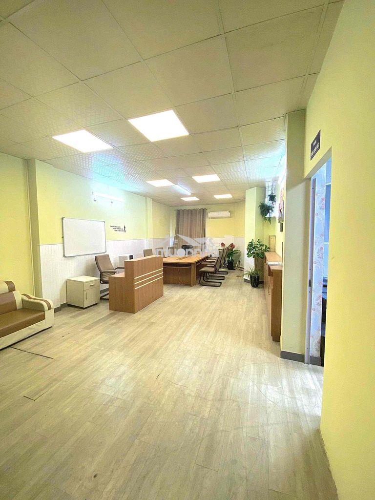 Cho thuê văn phòng