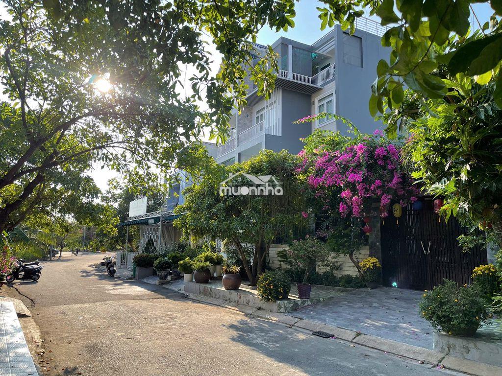 Cho thuê nhà phố kdc phước kiển a ( sadeco ), giá 12.5tr / tháng - 2