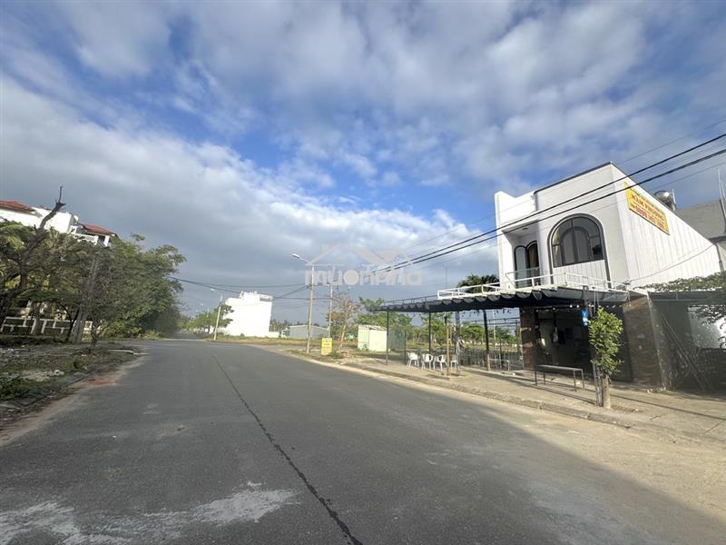 Kđt green city trục đường 5m5  thông sát đường 27m, hường đông 
