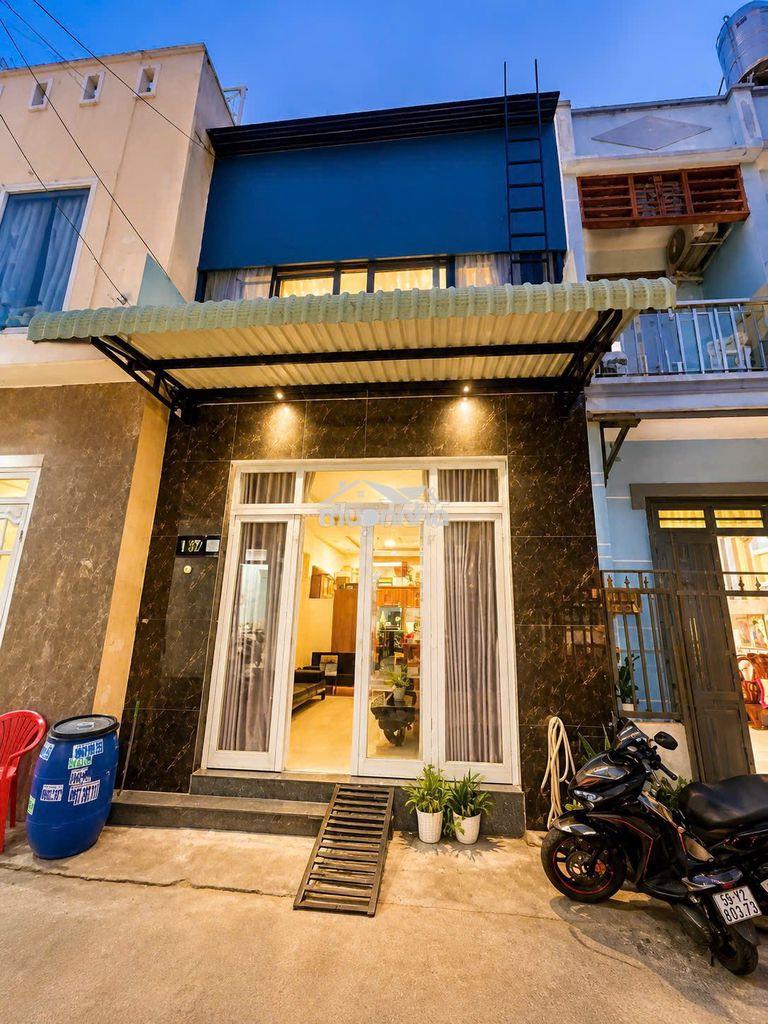 Nhà trệt lầu giá rẻ trung tâm p. đông hoà gần siêu thị go dĩ an