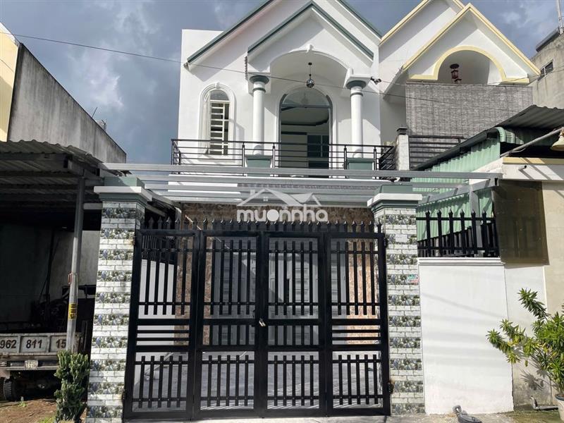 Cần bán 2 căn nhà, cạnh chợ bến lớn giáp kdl đại nam  . giá 1750