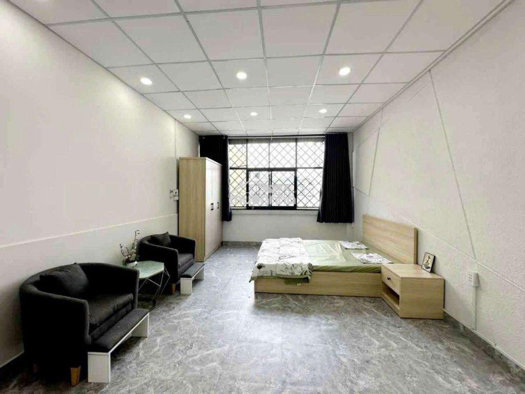 Chủ gấp bán - mặt tiền - bành văn trân - 137m2  - 11 phòng - giá 25 tỷ - 2