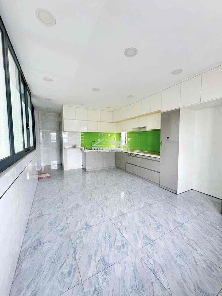 Nhà 5 tầng hẻm lớn căn góc, 5pn 6wc, đường hương lộ 2 - 3