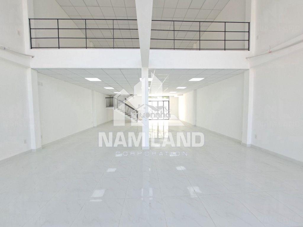 Cho thuê sàn văn phòng trống,trệt 4 lầu,200m2,góc 2 mặt tiền,giá 40tr - 3