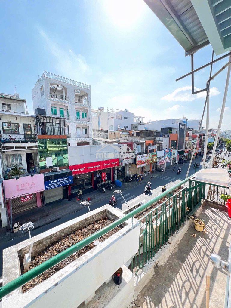 Duplex ban công - full nt - ngay vòng xoay dân chủ - ở ngay có fix