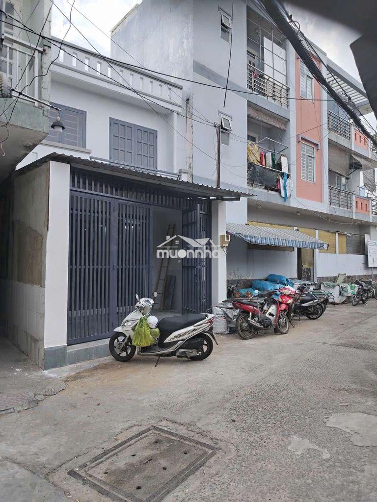 Cho thuê nhà nguyên căn 1 trệt 1 lầu, dt 4,5×20 có 3pn,2wc. khu chợ - 3