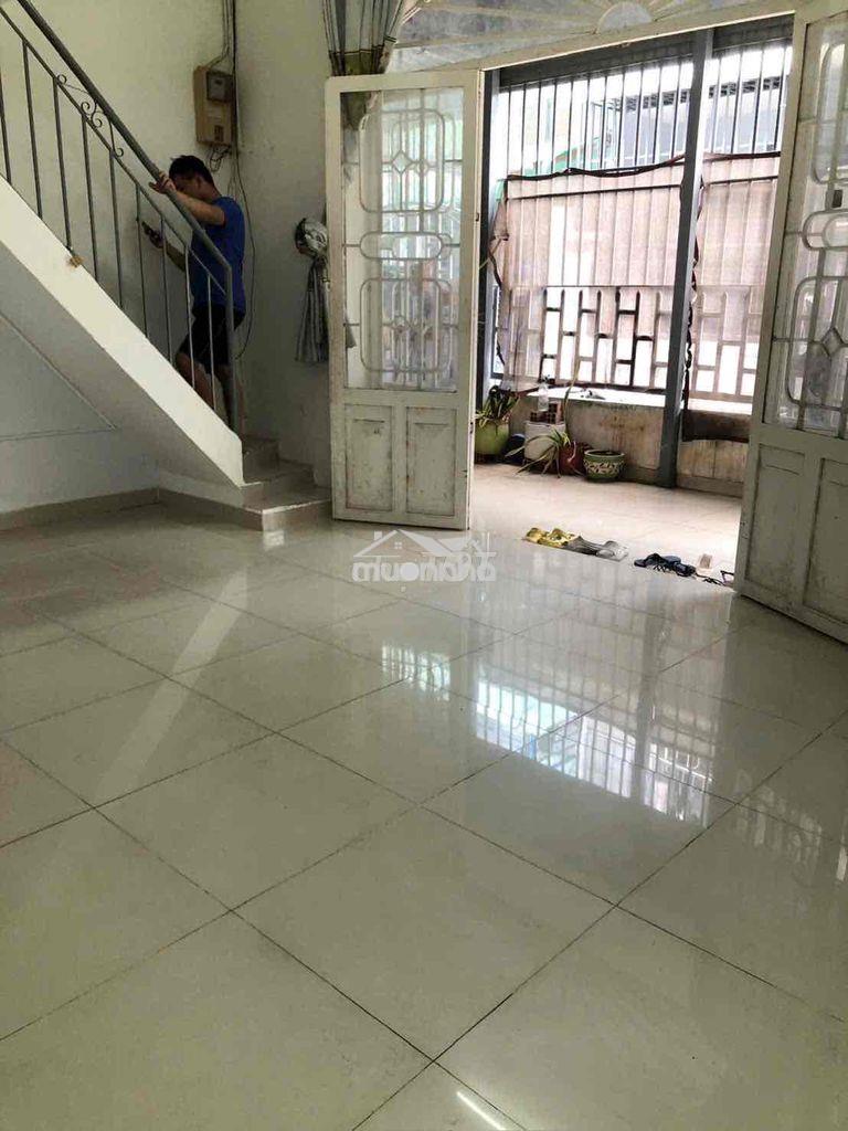 Cho thuê nhà đường làng tăng phú 3pn 2wc giá 6,5tr