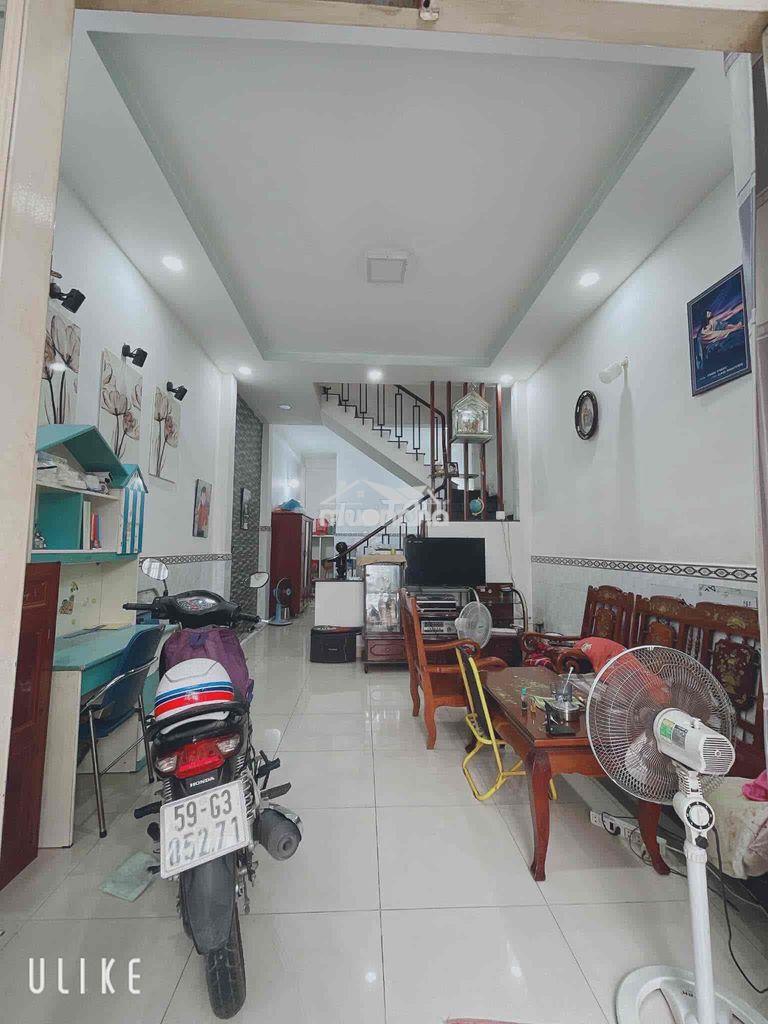 50m2- nhà 2 tầng- hẻm xe hơi thông- hậu giang q6