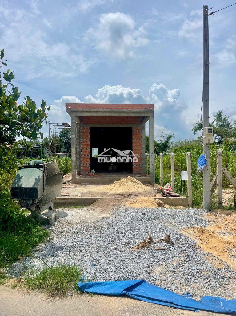 Kẹt tiền nên bán nhà thô hoàn thiện 85%. giá 2 tỷ có thương lượng. - 2