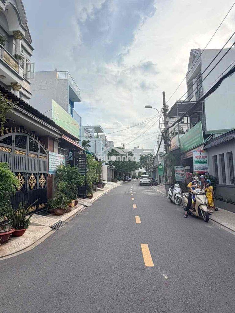 Bán nhà 1/đường ta 19a p thới an . đúc 1 lầu hẻm 6m