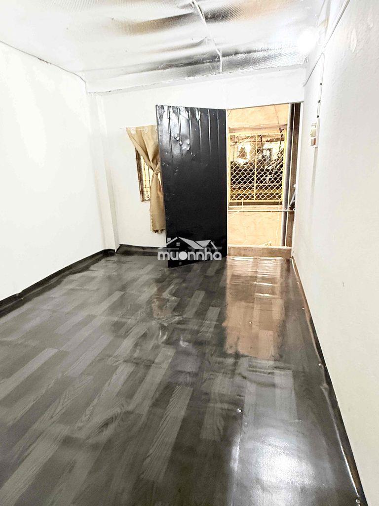 Cho thuê phòng trọ hẻm 15 bùi văn ba gần kcx uùm q7