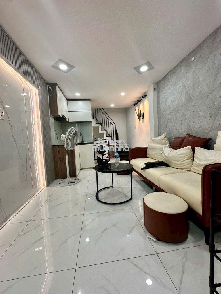 Cho thuê nhà nguyên căn full nội thất phú nhuận 