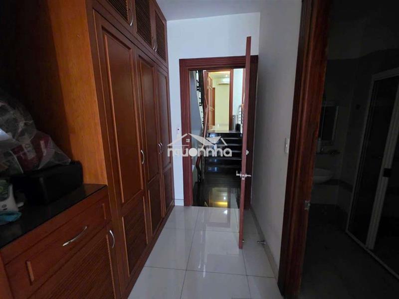 Tòa nhà kd bnb chdv, có thang máy pccc. giá chỉ 80tr