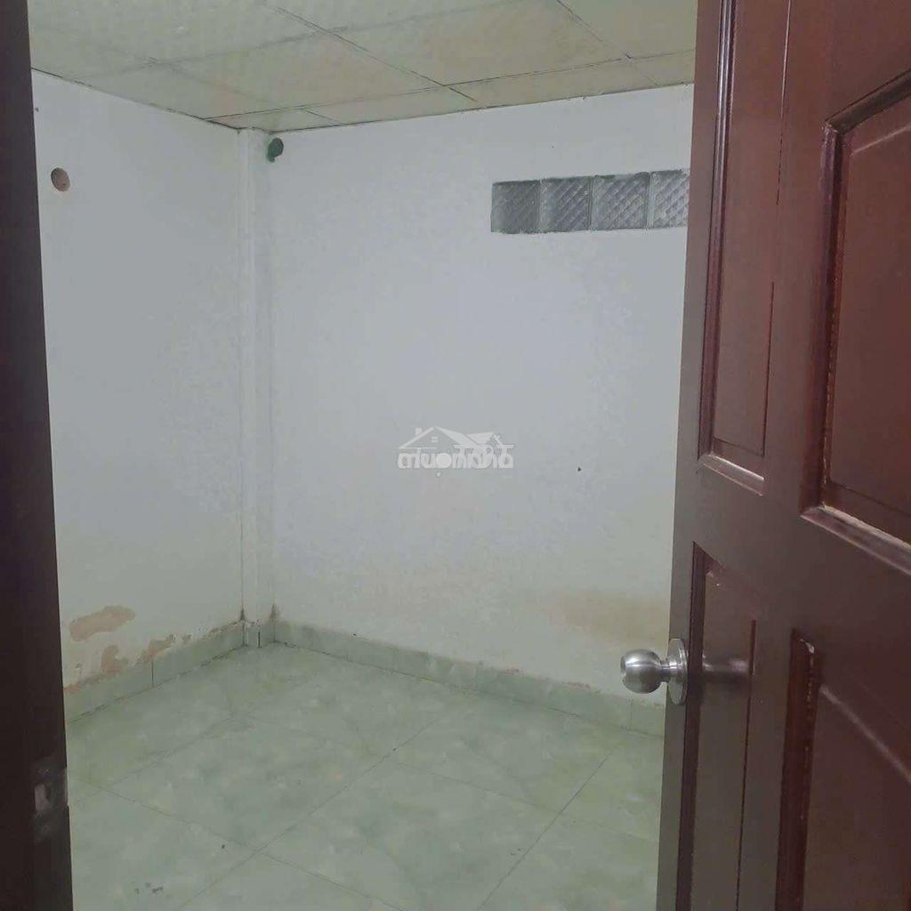 Cho thuê 2 can nhà nguyên căn ở hoặc làm may mặc - giày - kho - 3