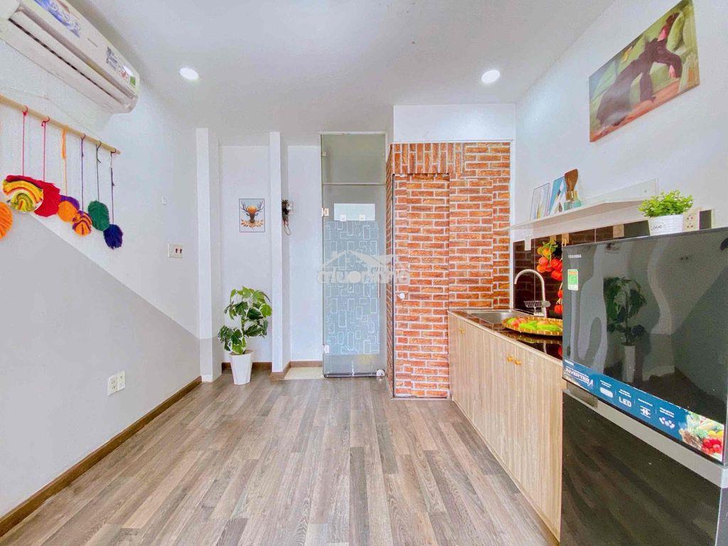 Duplex cửa sổ đón nắng thiết kế ấm cúng - 4