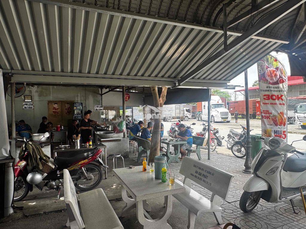 Sang quán cơm, cafe ga sóng thần - 2