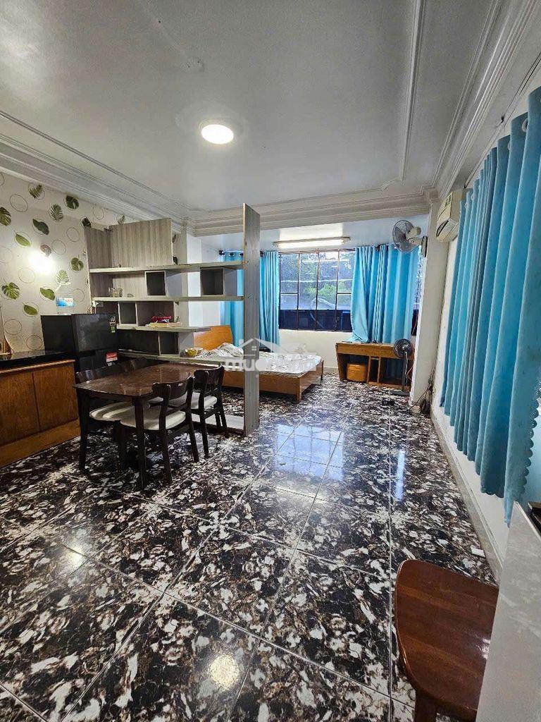 STUDIO SIÊU RỘNG + THANG MÁY + ĐỐI DIỆN CV LÊ VĂN TÁM + CỬA SỔ SIÊU TO - 3