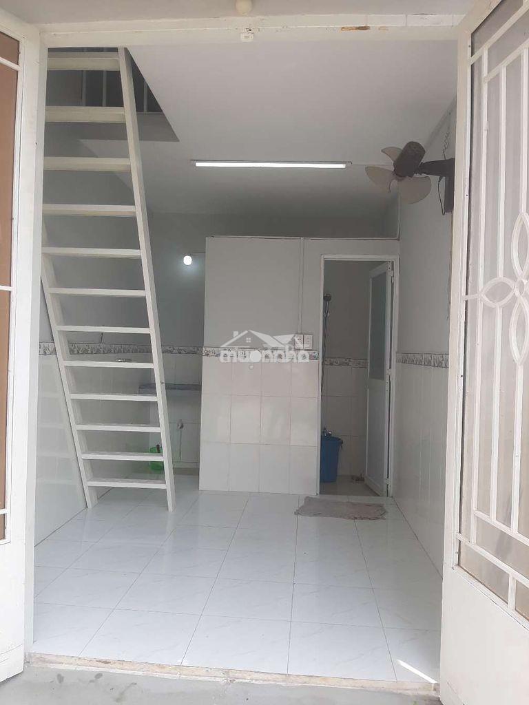 Bán gấp nhà nhỏ, 1 lầu, hẽm xe hơi,  620tr, nguyễn bình, ng h thọ. - 2