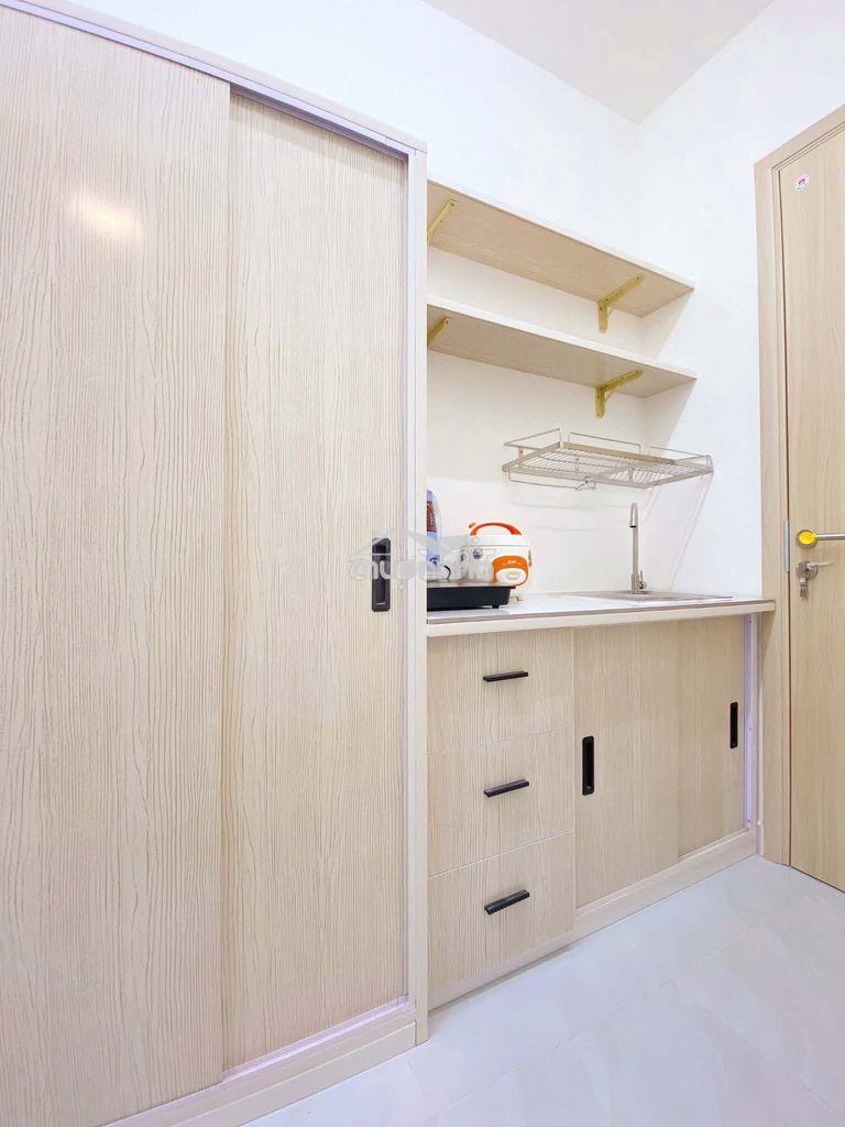 Phòng cao cấp full nội thất thoáng thang máy ngay lê văn sỹ  - 4