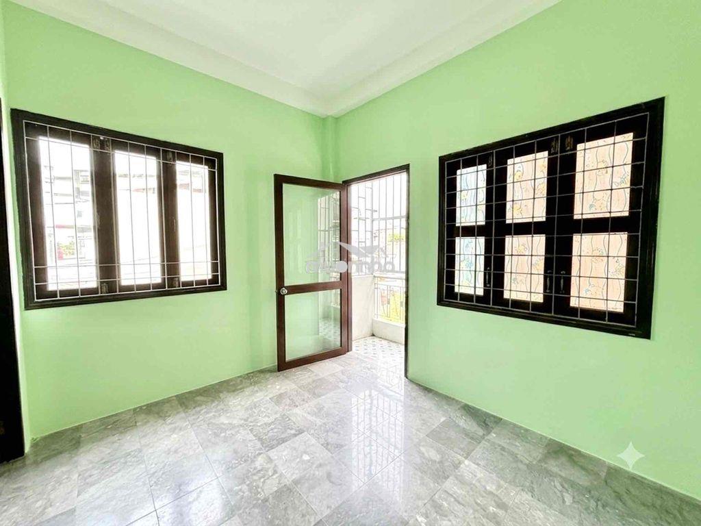 Lô góc 3 tầng hxh hoàng hoa thám bình thạnh hơn 50m2 chỉ 6,45 - 4