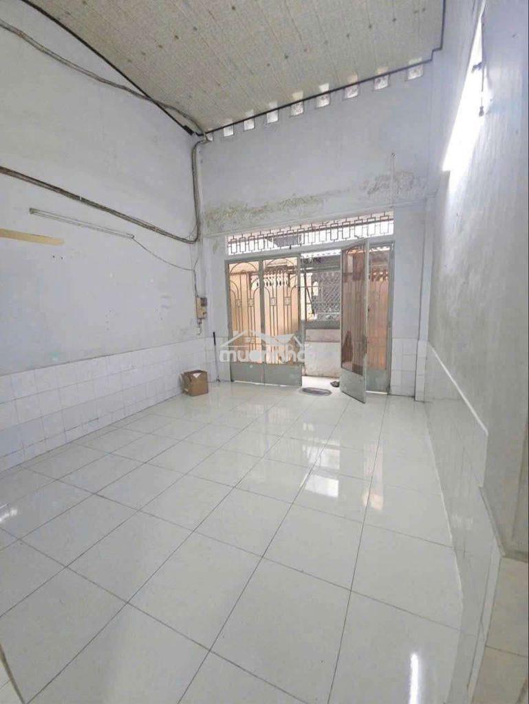Nhà sát hẻm xe hơi âu dương lân p3,q8 - 3